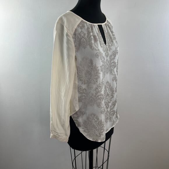 SUNDANCE Embroidered Silk Blouse Keyhole Long Sleeve Cream Top Size M Medium - Picture 2 of 7